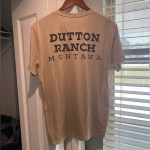 WRANGLER x YELLOWSTONE TEE SIZE SMALL